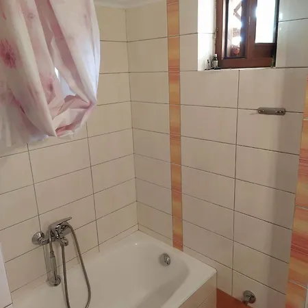 Αράχωβα Appartement Buitenkant foto