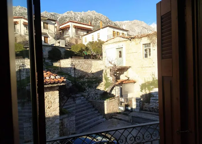 Αράχωβα